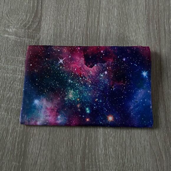 NEW … IPSY Cosmetic / Makeup Bag - Picture 2 of 3